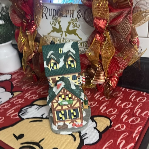 Lemax Christmas Village Collection Carls Barber Shop Porcelain Building - Picture 3 of 5